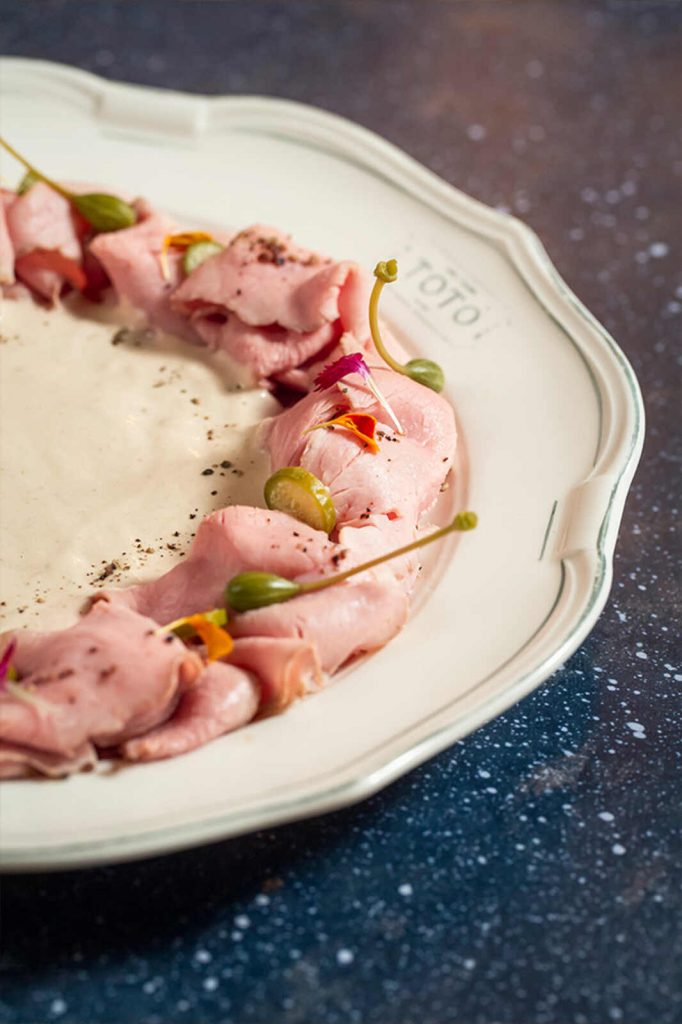 Plato de Totó