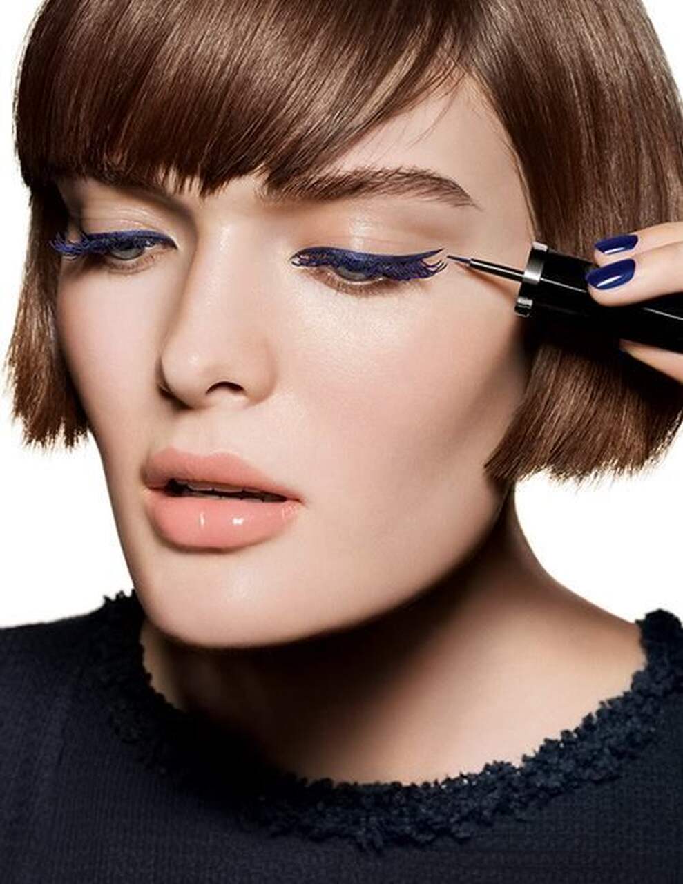 Maquillaje Navidad, maquillaje, eyeliner azul