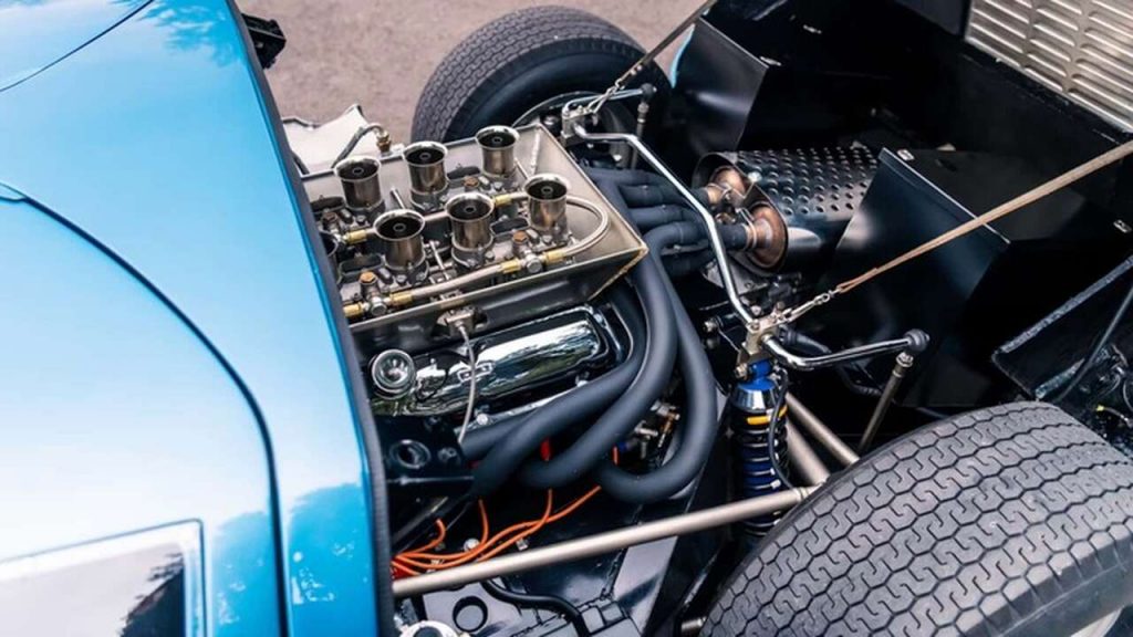 FordGT40, Motor V8