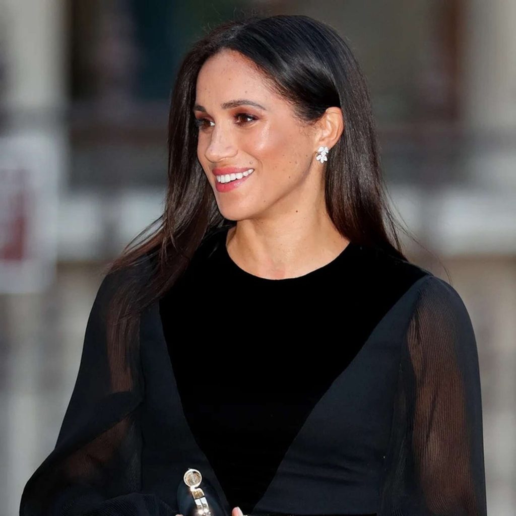 Meghan Markle vestido negro