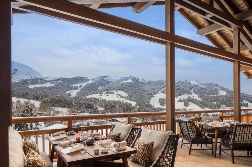 Four Seasons Hotel Meg&egrave;ve, Francia