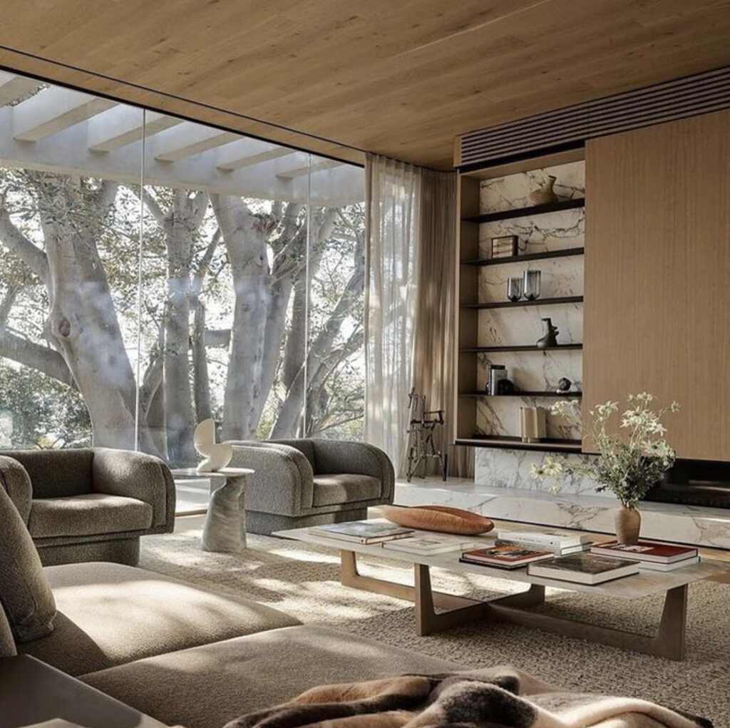 Sal&oacute;n