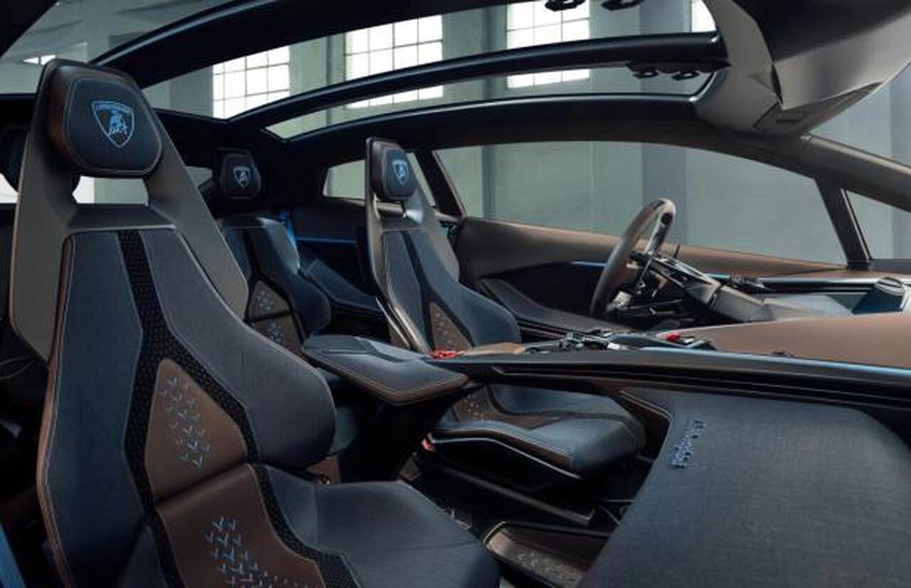Lamborghini Lanzador, Lamborghini 