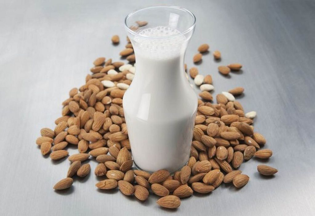 Leche de almendras