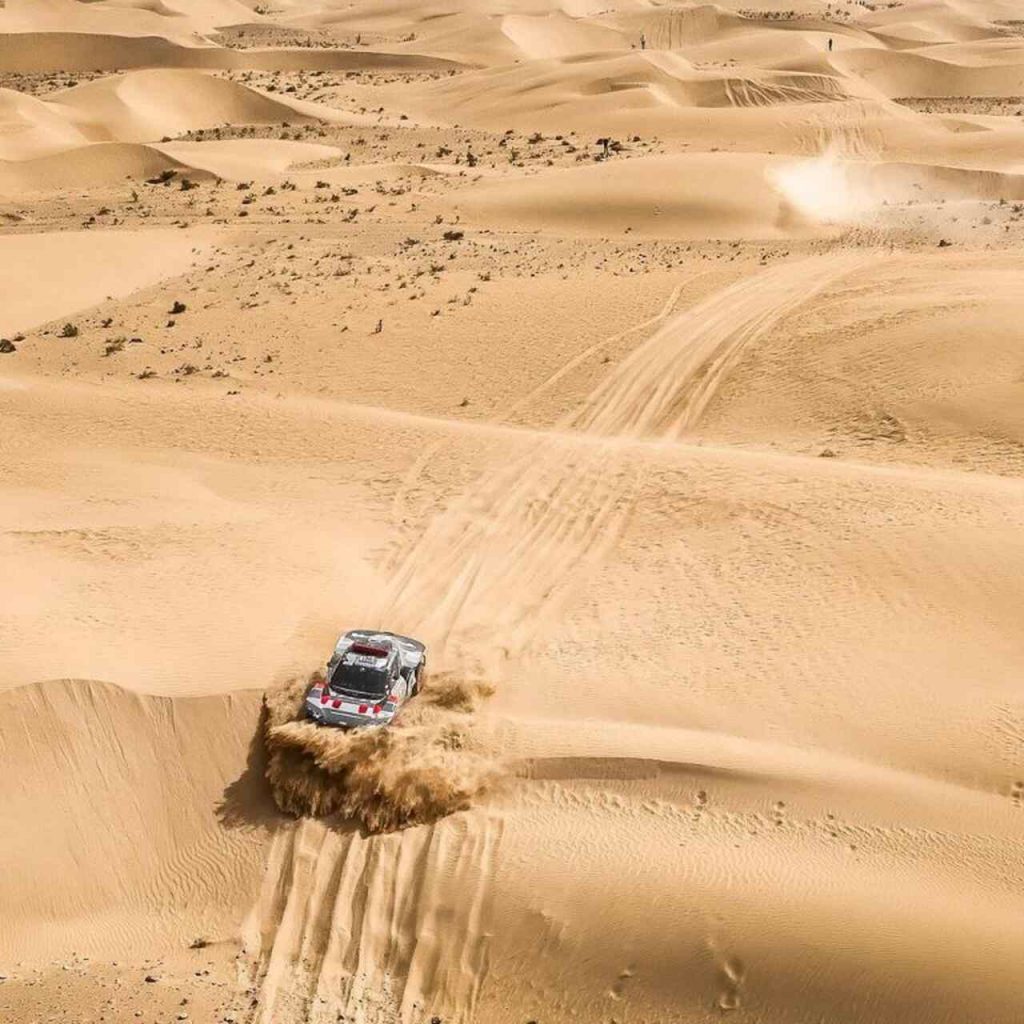 carlos sainz, dakar, audi, coche dakar, coche eléctrico dakar, audi dakar sainz, Audi RS Q e-tron