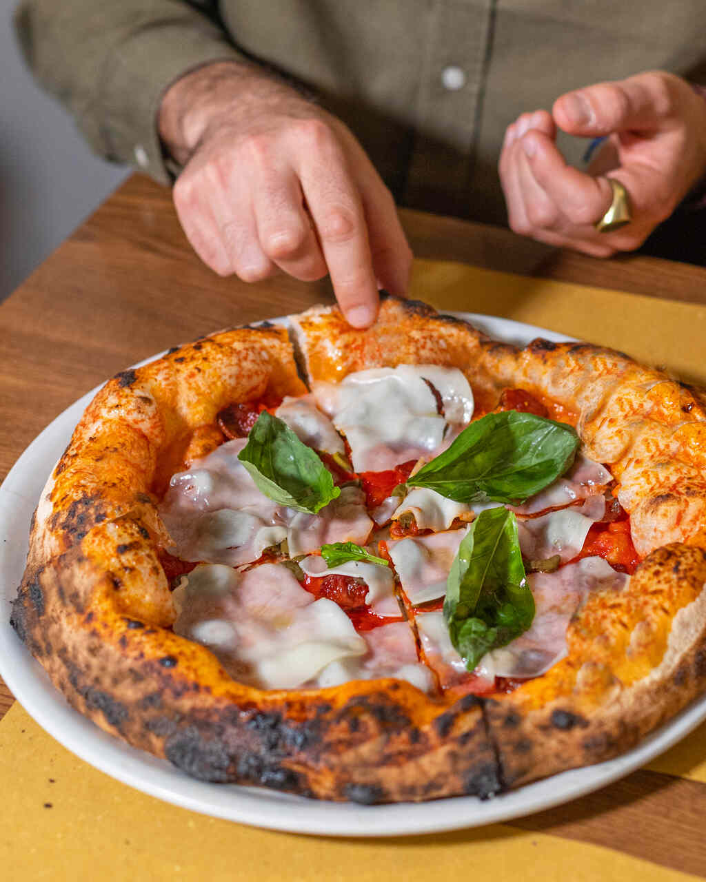 nueva pizza fratelli figurato