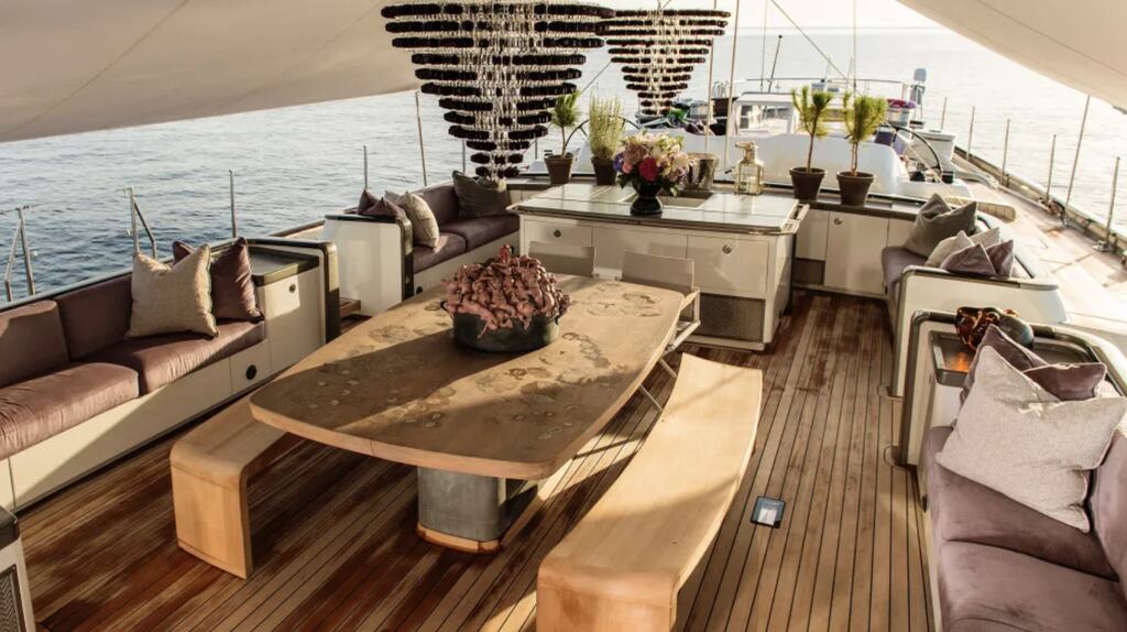 Barco Barbie