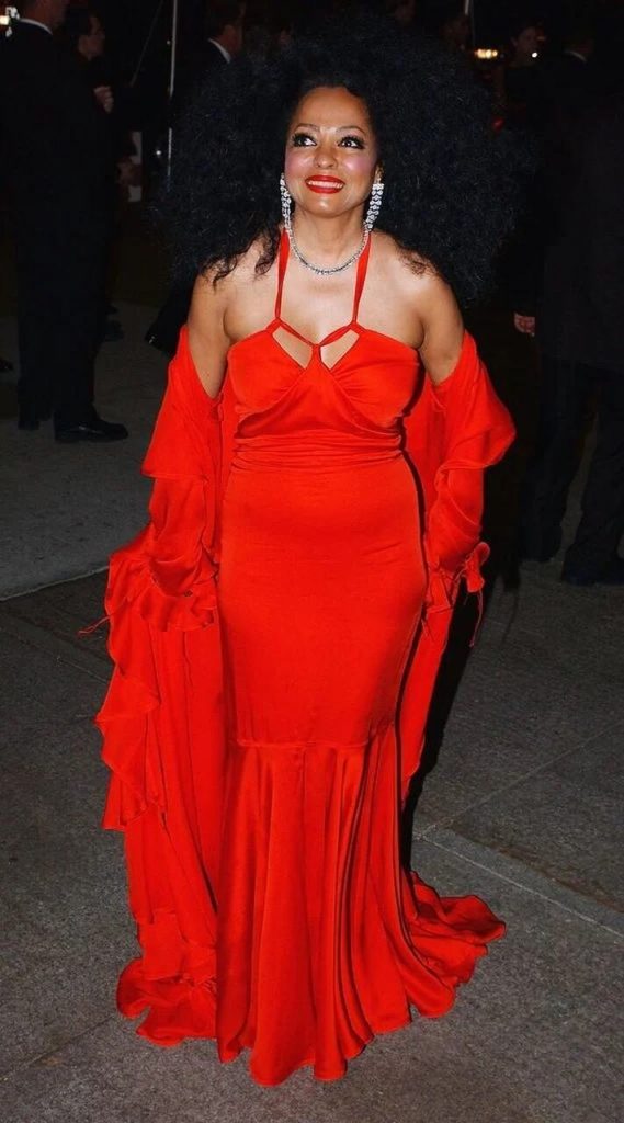 Diana Ross vestido Saint Laurent