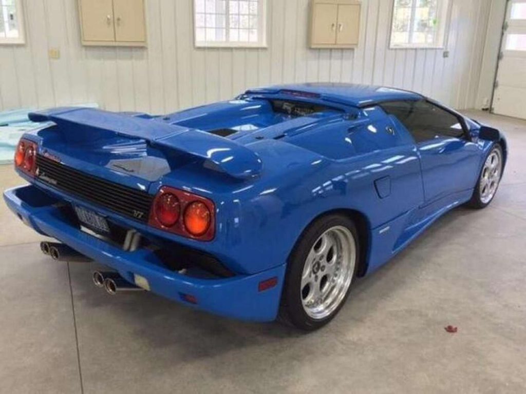 Trasera Lamborghini Diablo