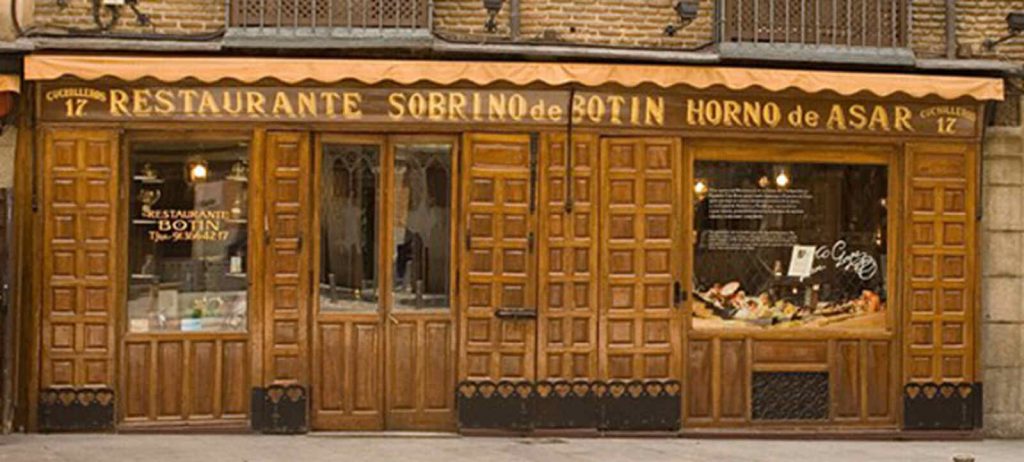 Fachada Casa Bot&iacute;n