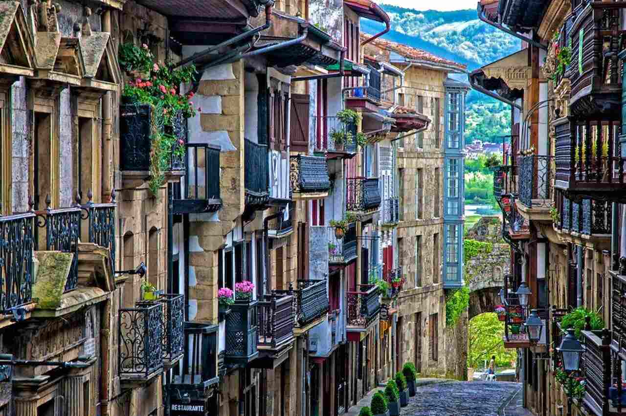 Calle Mayor, Hondarribia, Calles más bonitas, arquitectura