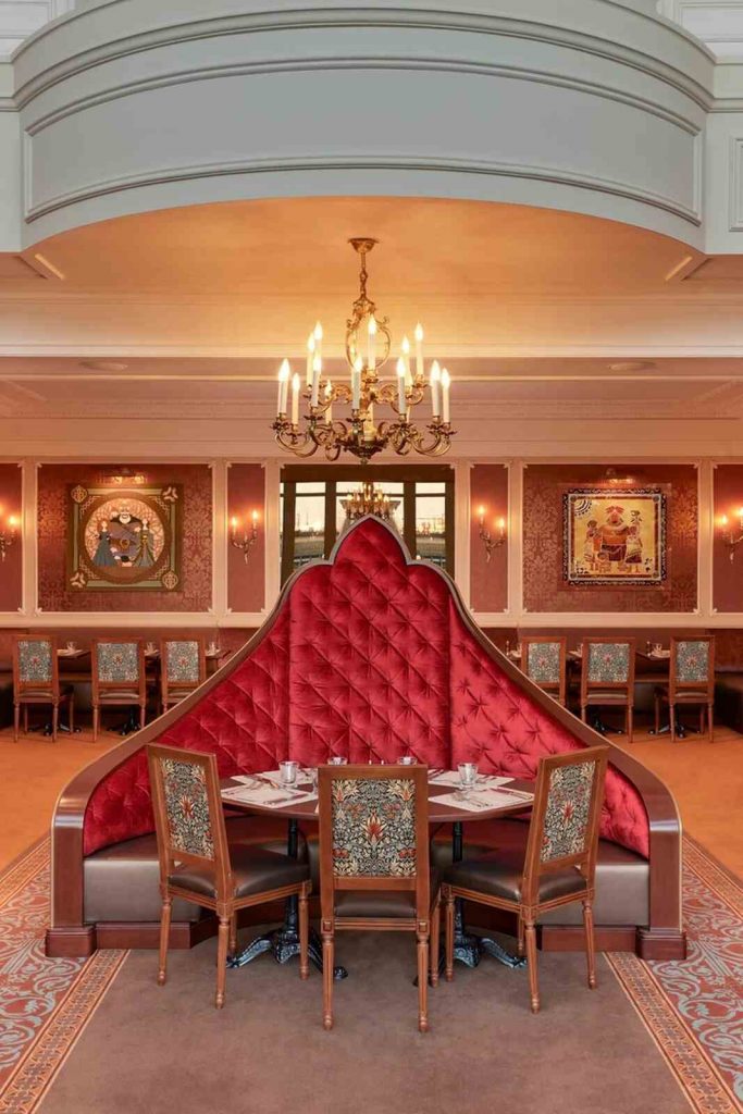 Banquet Lumiere