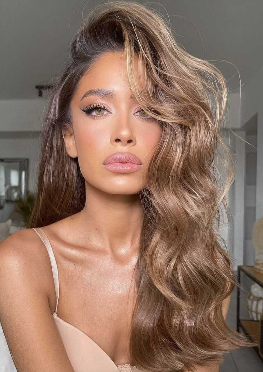 Pelo, pelo fuerte y sano, pelo rizado, pelo brillante, pelo largo