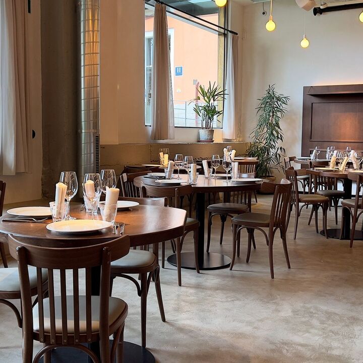 The Omar restaurante, Thompson