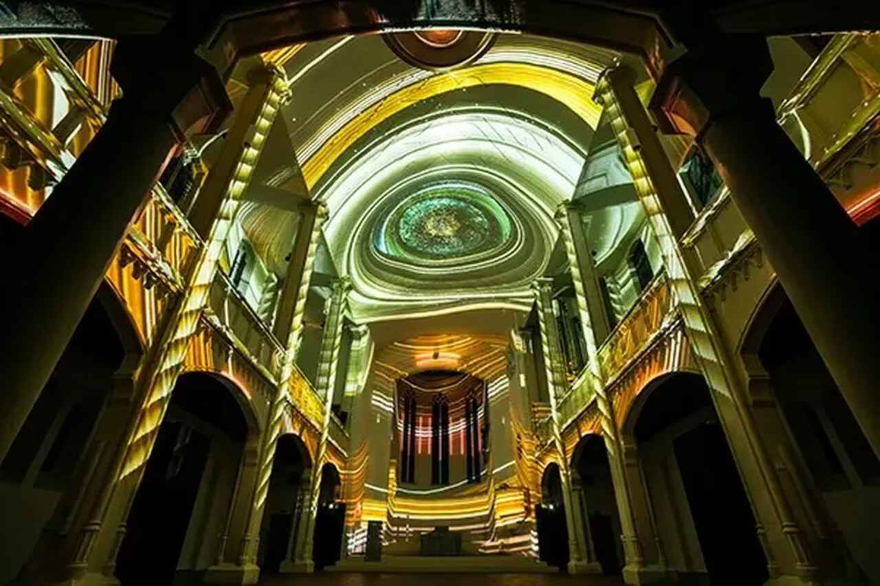 Espect&aacute;culo de luz, G&eacute;nesis, Madrid