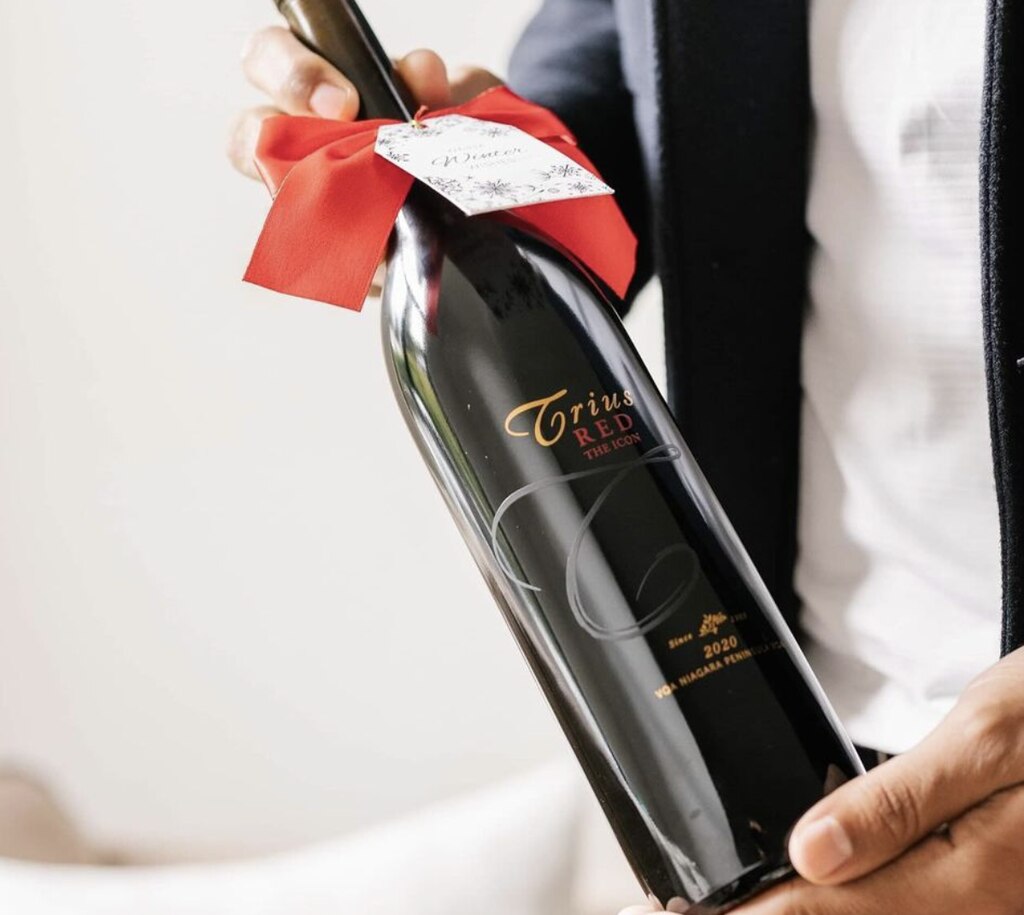 Vino franc&eacute;s