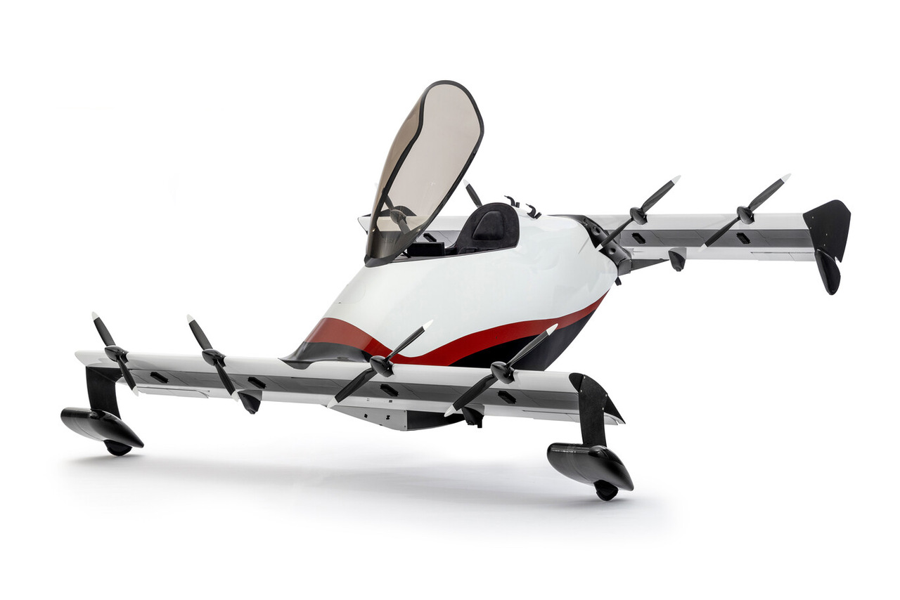 Pivotal, Helix, avi&oacute;n monoplaza, avi&oacute;n el&eacute;ctrico