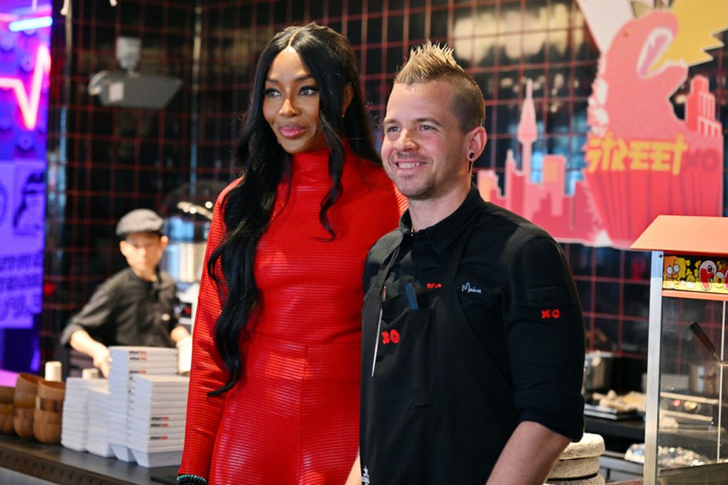 Dabiz Mu&ntilde;oz y Naomi Campbell