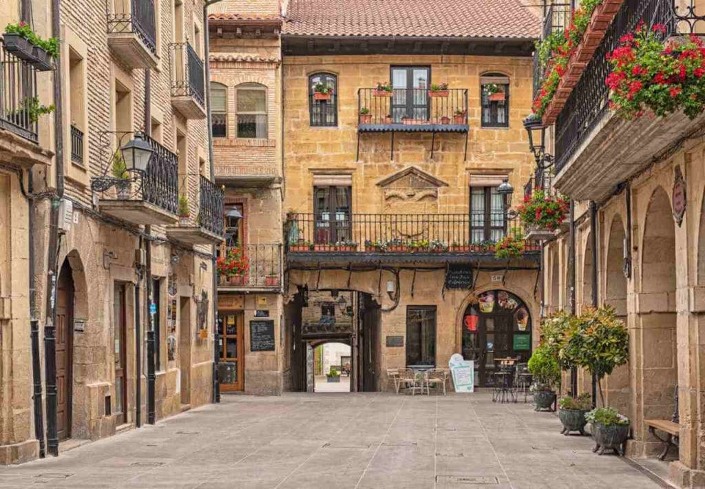 pueblos, d&oacute;nde ir semana santa, escapadas semana santa, pueblos m&aacute;s bonitos, viaje