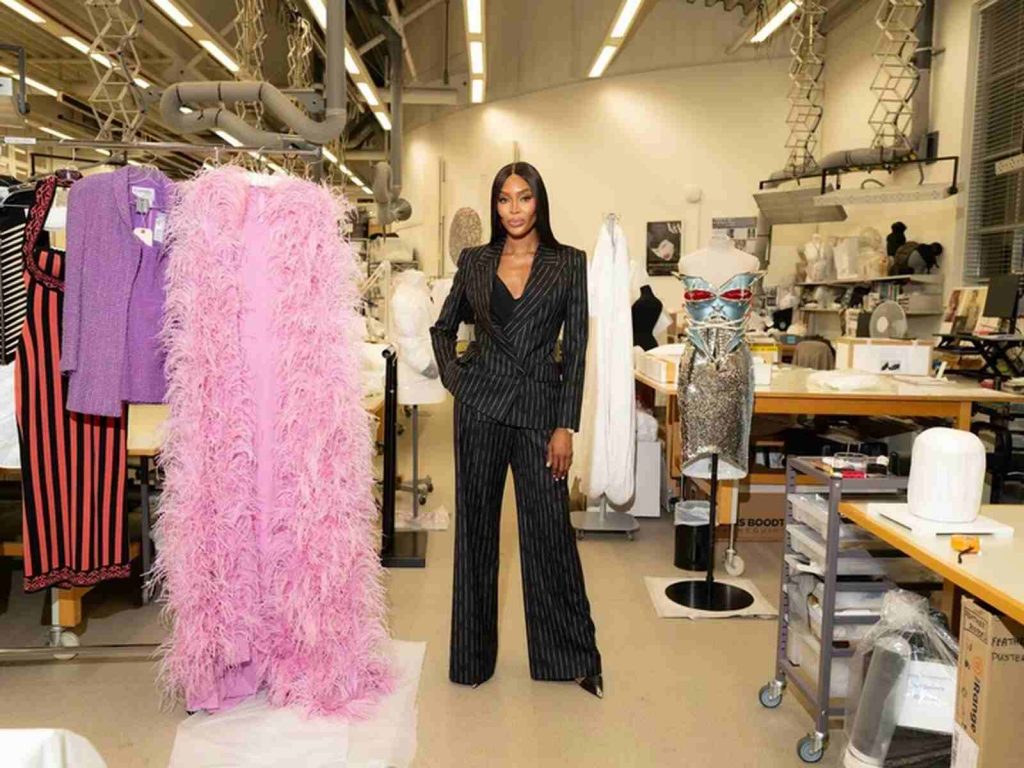 Naomi Campbell vestido Valentino