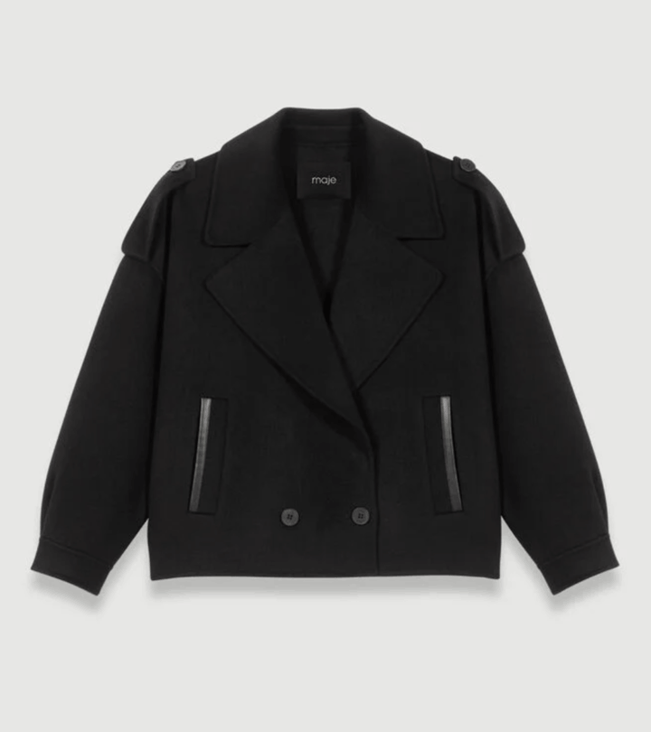 Chaqueta negra de Maje