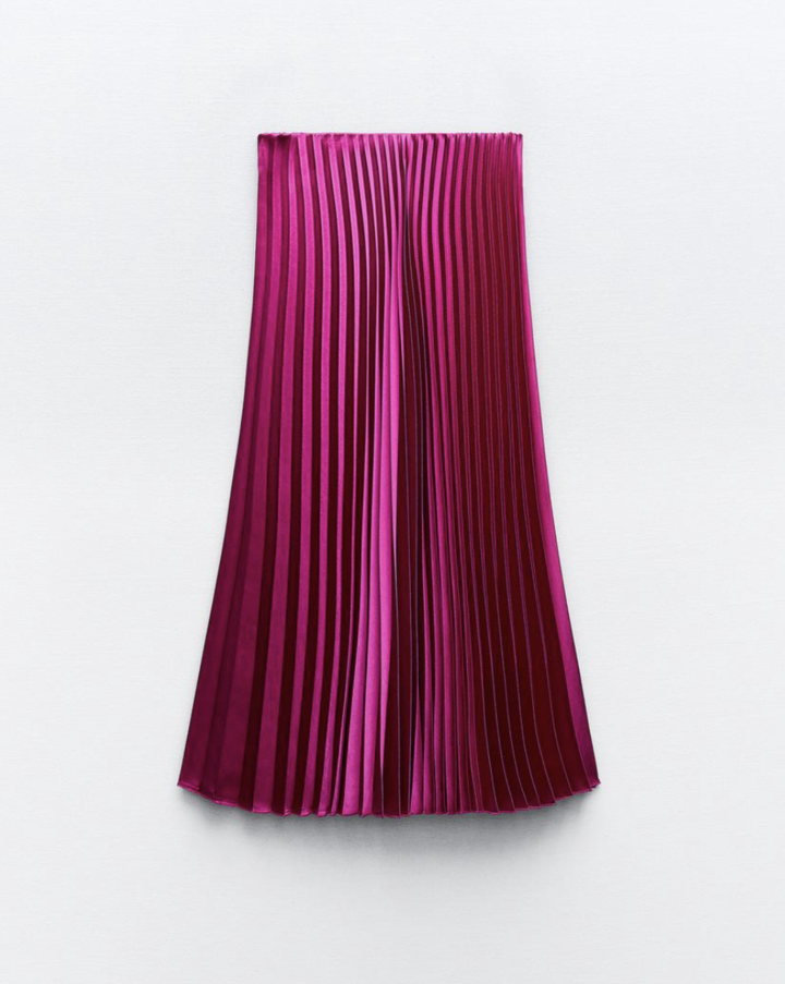 Falda plisada rosa de Zara