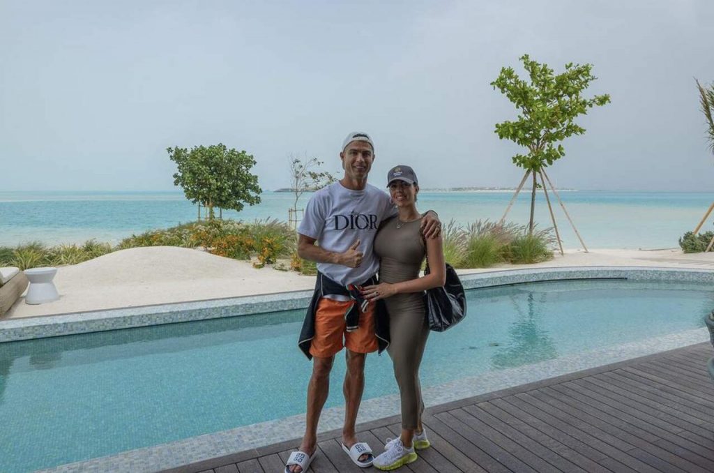 hotel, resort, hotel cristiano ronaldo, georgina rodr&iacute;guez