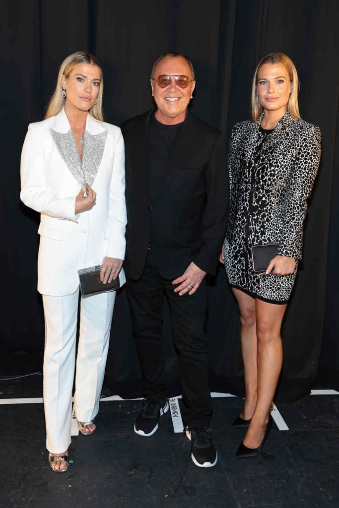 Hermanas Spencer y Michael Kors