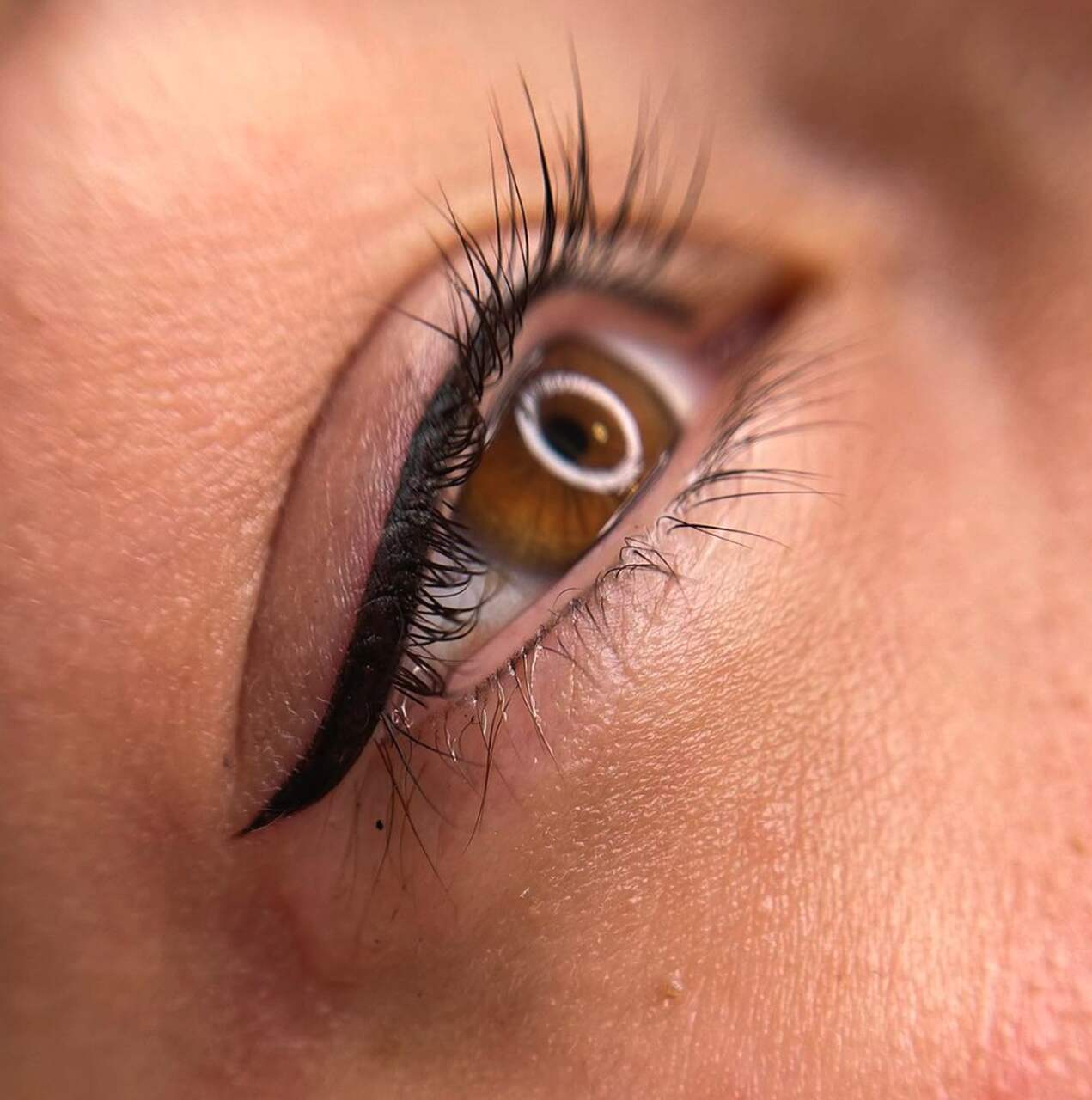 microblading pesta&ntilde;as