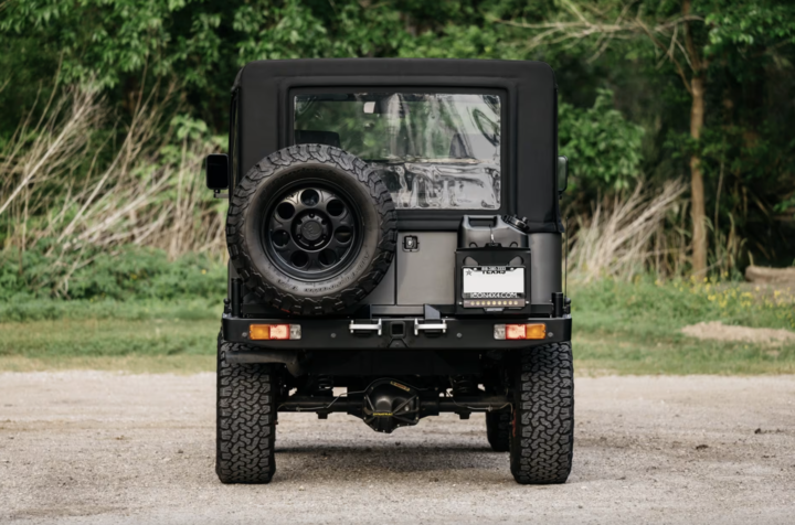 Toyota FJ40