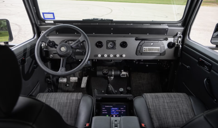 Toyota FJ40