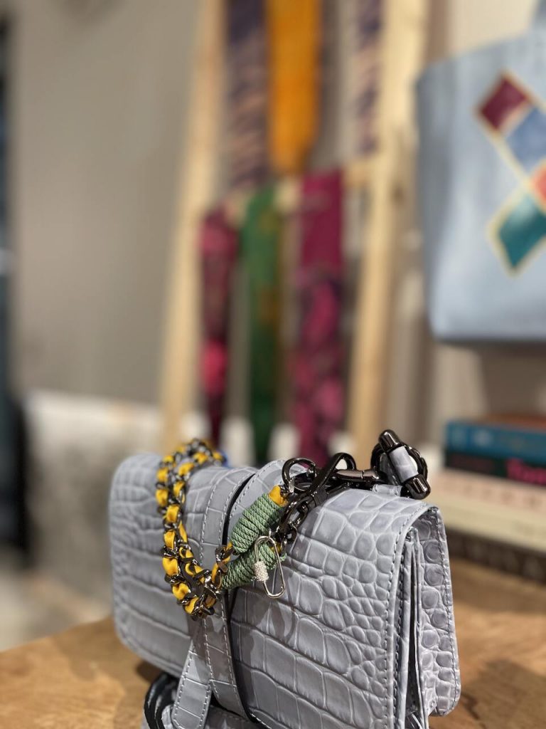 Un bolso de la colecci&oacute;n de Ana Cristina Portillo Domecq y Anna Cortina.