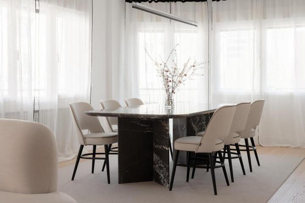Comedor casa de lujo, Diza Consultores