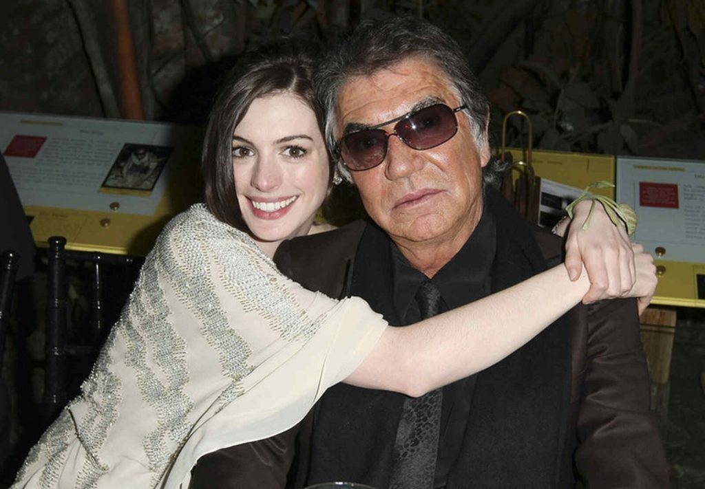 Cavalli y Anne Hathaway