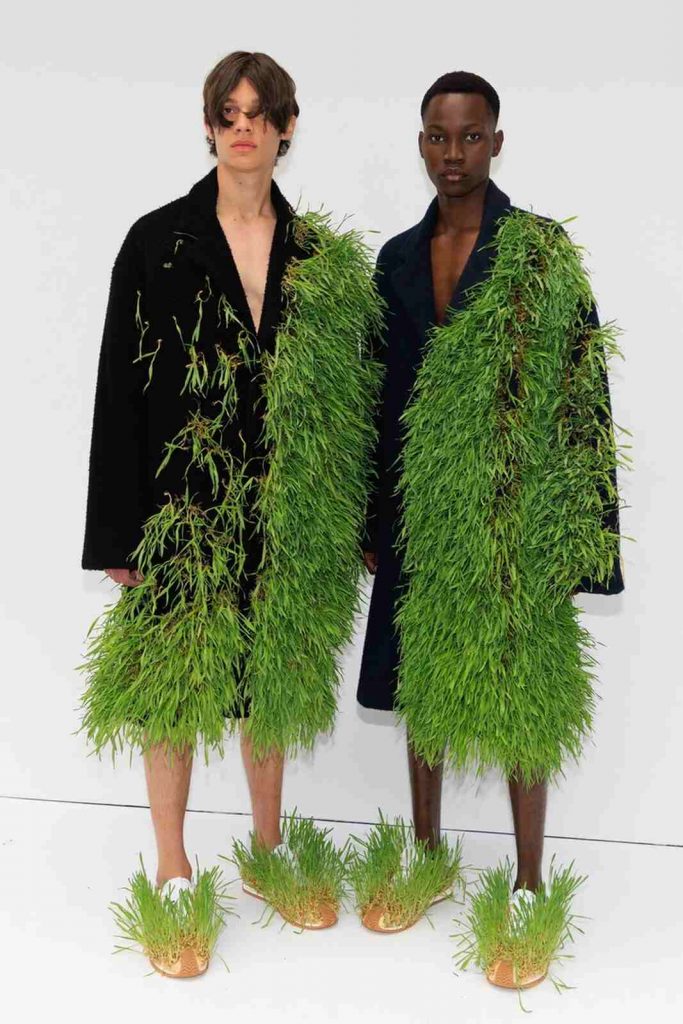 Abrigo de hierba de Jonathan Anderson para Loewe, MET Gala