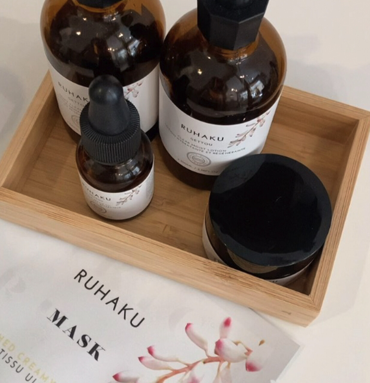 COSMETICA