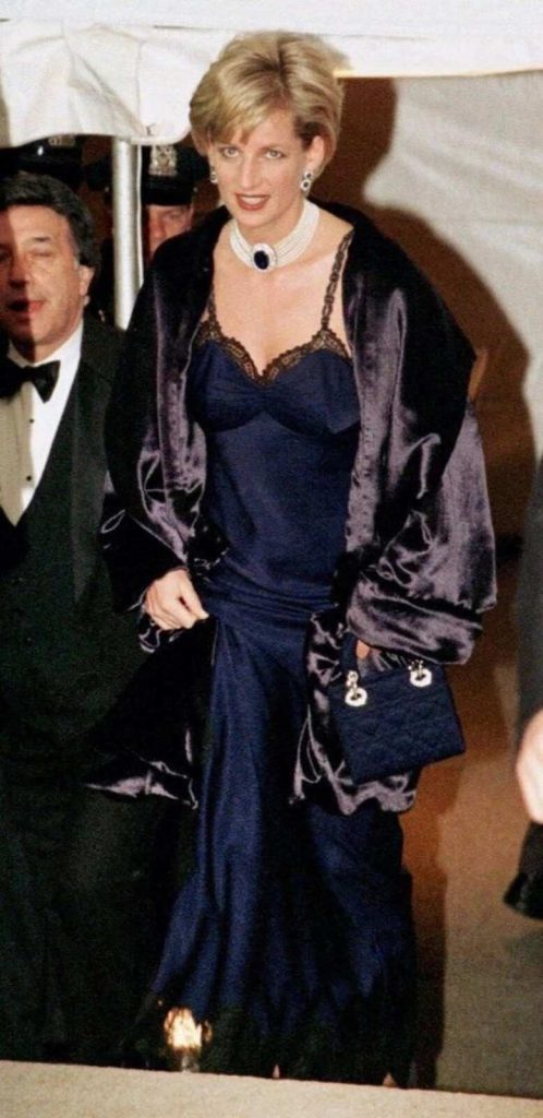 Lady Di con bolso Lady Dior