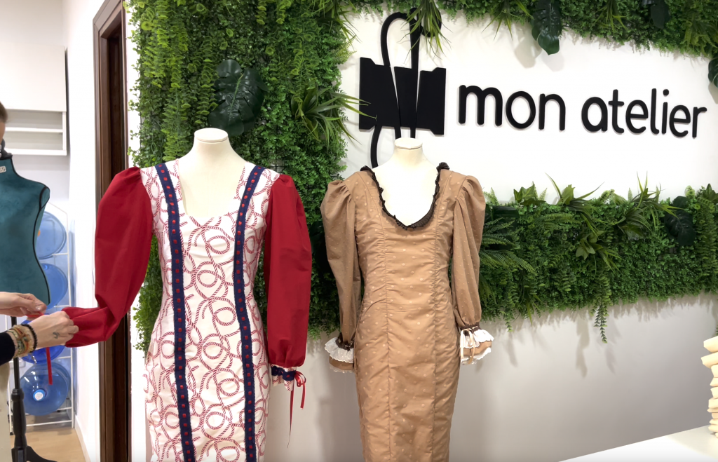Dos trajes de chulapa de distinto dise&ntilde;o