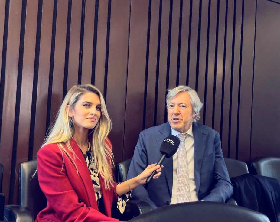Fina Grosso entrevistando al empresario y fil&aacute;ntropo argentino Alejandro Roemmers