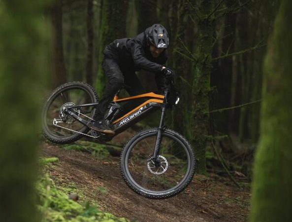 Bicicleta el&eacute;ctrica McLaren