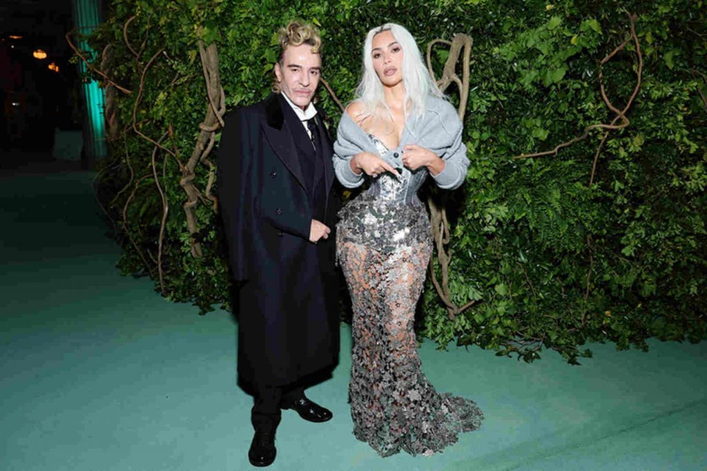 John Galliano y Kim Kardashian, MET Gala 2024