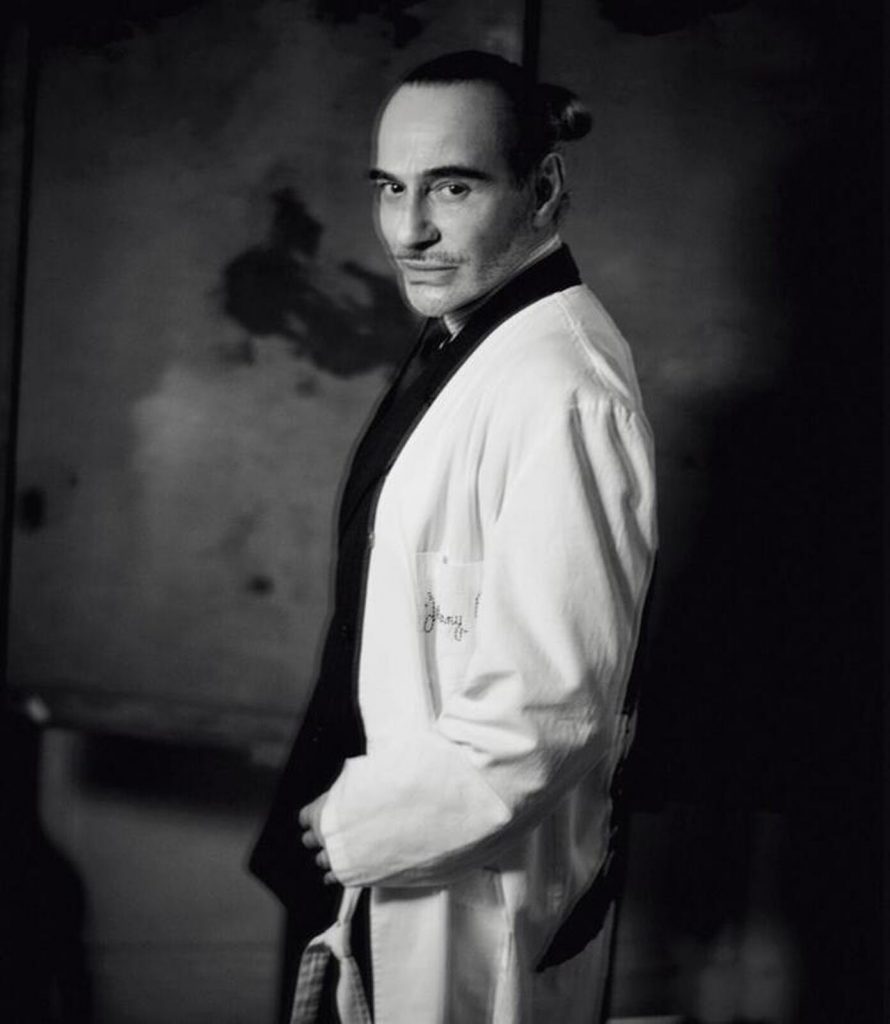 John Galliano retraro