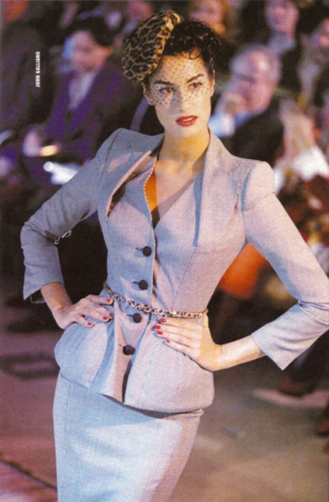 Diseño de Galliano 1995