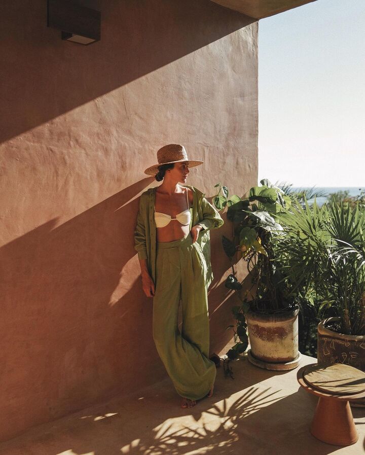 Miren Al&oacute;s, vestido playa