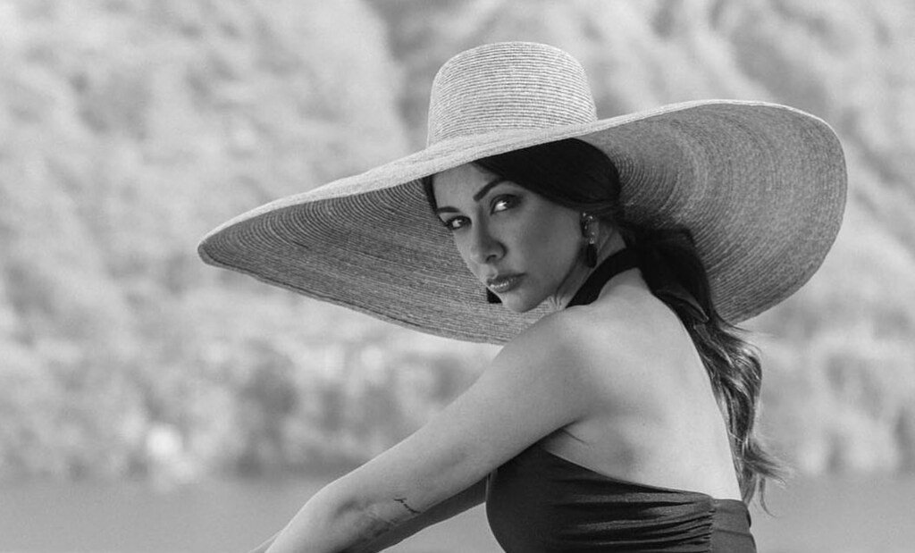 Sombrero de rafia