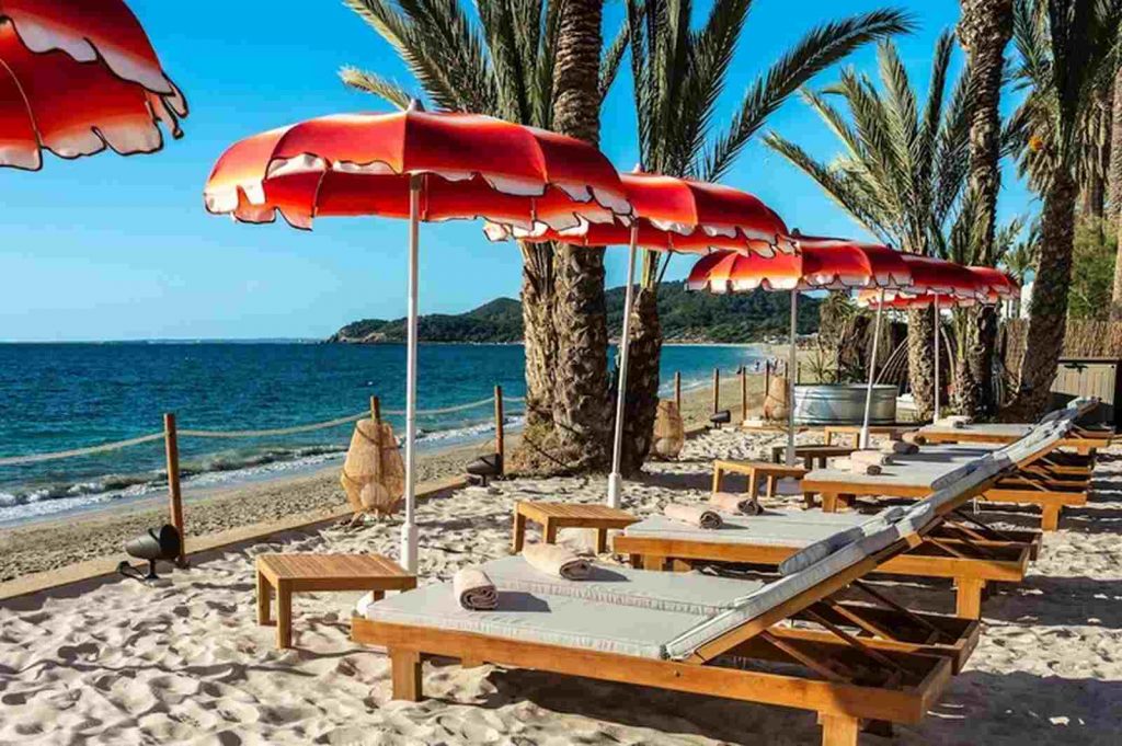 Beach club Seahorse ibiza