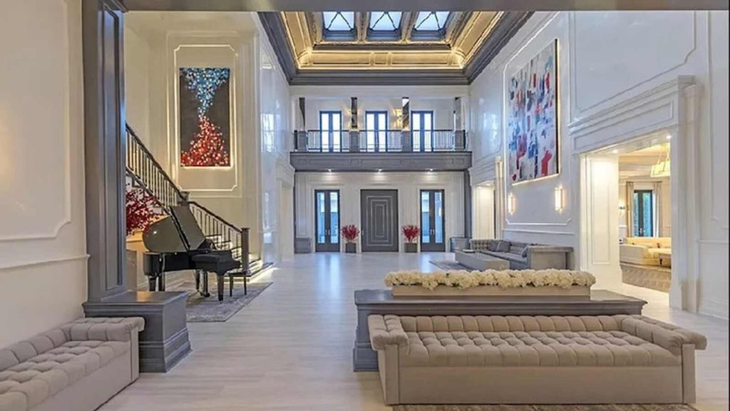 Hall mansi&oacute;n Ben Affleck