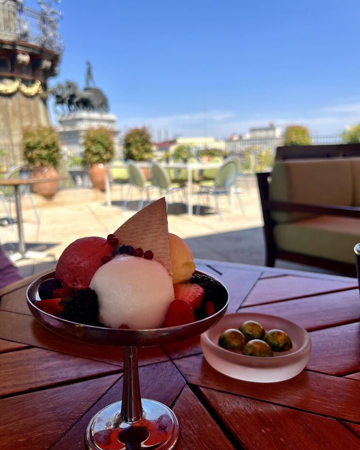 Four Seasons, Dani Brasserie