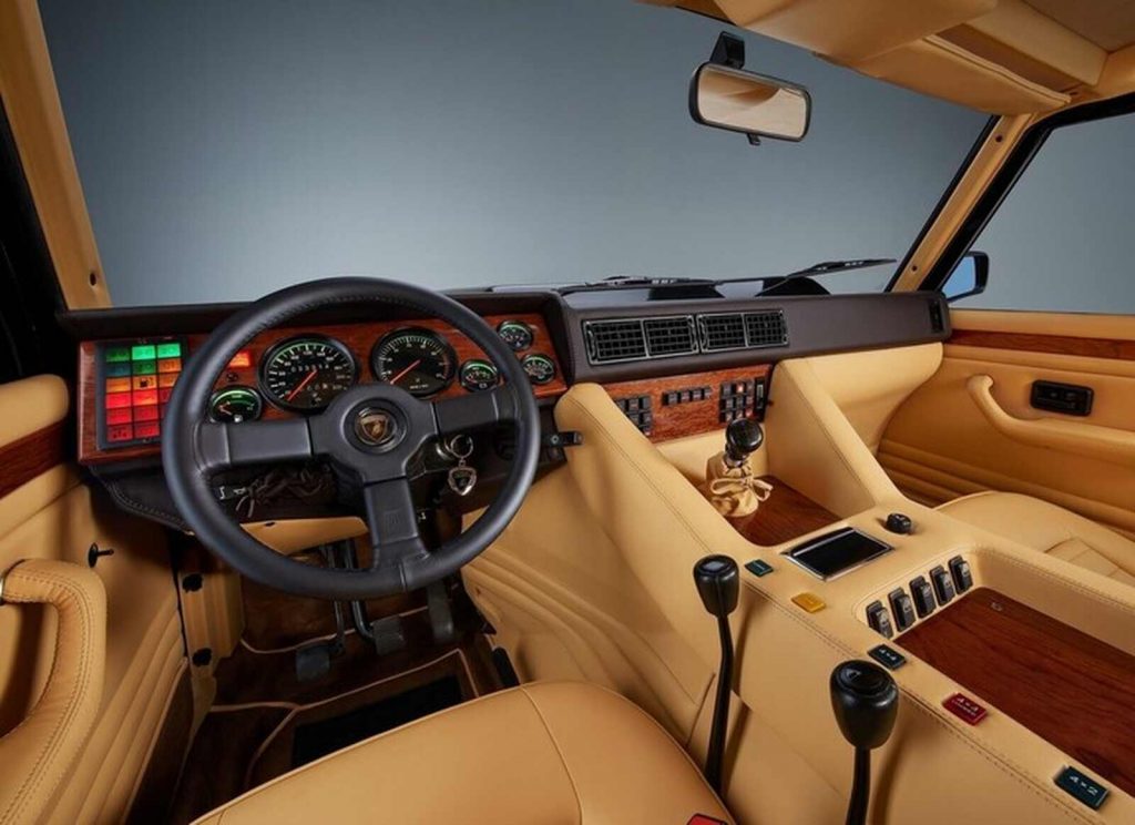 Interior del LM002