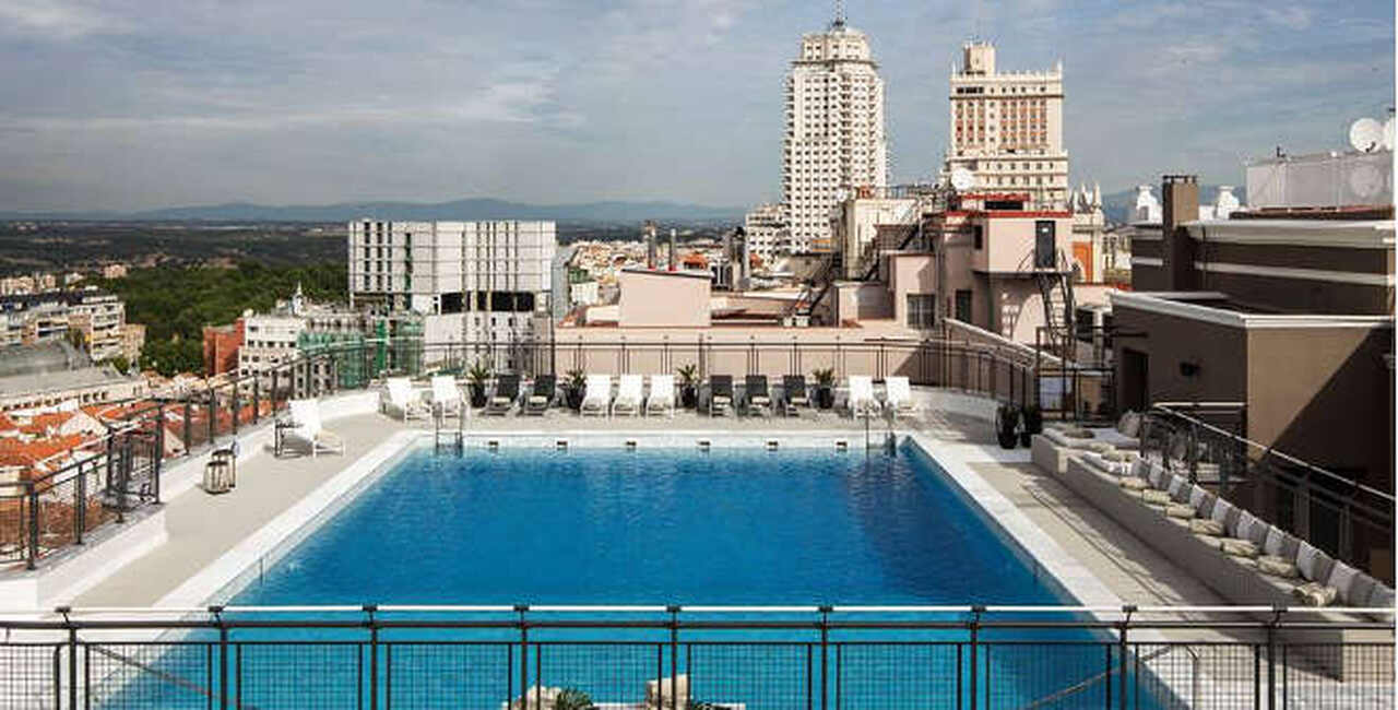 Hotel Emperador, azotea, verano
